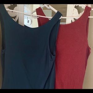 Zyia swirl tank maroon color